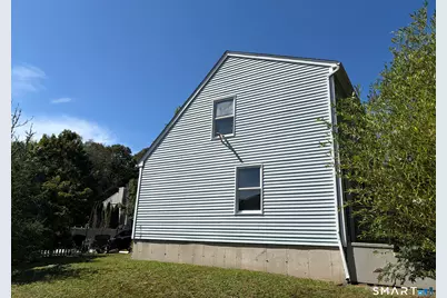 106 Deerfield Ridge Drive, Groton, CT 06355 - Photo 4