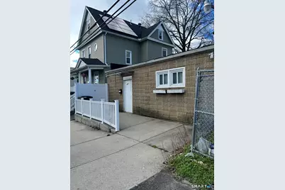 391 Coleman Street, Bridgeport, CT 06604 - Photo 8