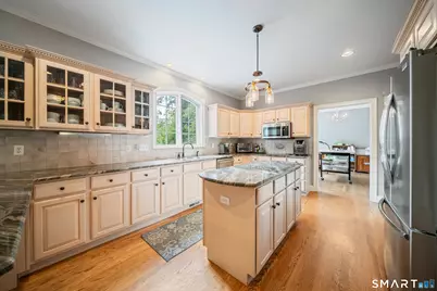 282 Laurelwood Lane, Southbury, CT 06488 - Photo 8