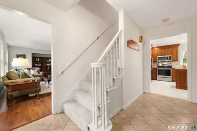 38 Clearview Drive, Newtown, CT 06482 - Photo 6