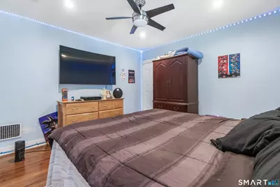 32 Union Street, Seymour, CT 06483 - Photo 28