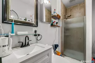 32 Union St, Seymour, CT 06483 - Photo 18