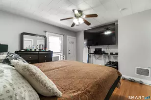 32 Union St, Seymour, CT 06483 - Photo 22