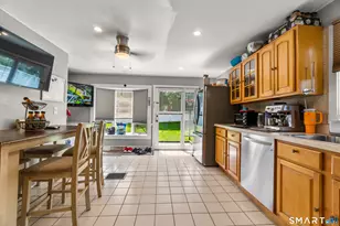 32 Union St, Seymour, CT 06483 - Photo 14