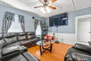 32 Union St, Seymour, CT 06483 - Photo 4