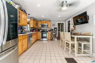 32 Union St, Seymour, CT 06483 - Photo 18