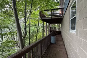 8 Terrace Dr, Sherman, CT 06784 - Photo 10