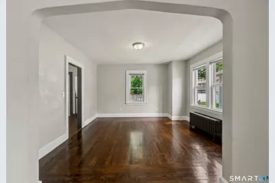 33 Maple Street, West Haven, CT 06516 - Photo 22