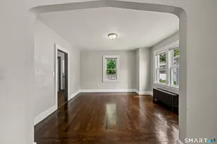 33 Maple St, West Haven, CT 06516 - Photo 22