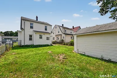 33 Maple Street, West Haven, CT 06516 - Photo 32