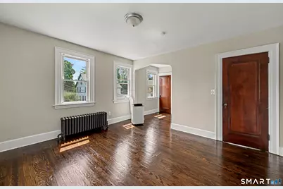 33 Maple Street, West Haven, CT 06516 - Photo 24