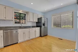 26 Ashford Dr, Avon, CT 06001 - Photo 8