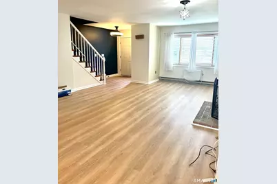 611 Ocean Avenue #D4, New London, CT 06320 - Photo 4