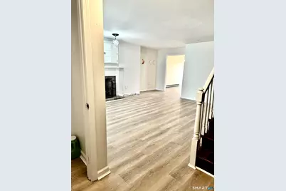 611 Ocean Avenue #D4, New London, CT 06320 - Photo 2