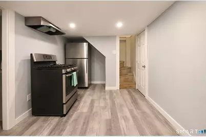 10 Washington Street, Derby, CT 06418 - Photo 4