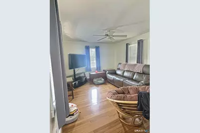 10 Washington Street, Derby, CT 06418 - Photo 26