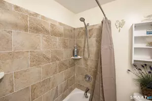 10 Washington St, Derby, CT 06418 - Photo 10