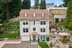 316 Valley Rd, Greenwich, CT 06807 - Photo 2