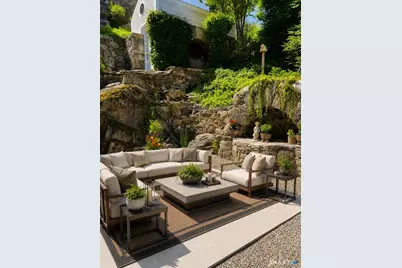 316 Valley Road, Greenwich, CT 06807 - Photo 34