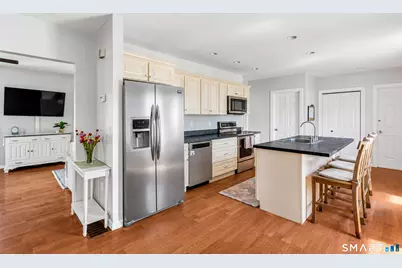 15 Laden Avenue, Wallingford, CT 06492 - Photo 10