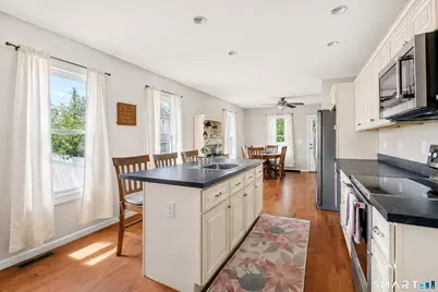 15 Laden Avenue, Wallingford, CT 06492 - Photo 8