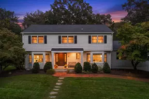 11 Turkey Hill Cir, Westport, CT 06880 - Photo 2