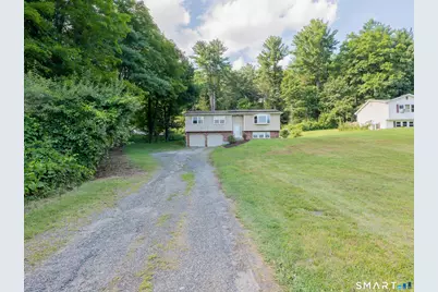 45 Riverside Road, Newtown, CT 06482 - Photo 2