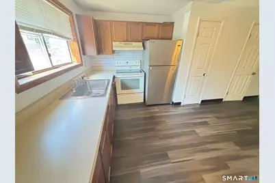 39 Horton Hill Road #6G, Naugatuck, CT 06770 - Photo 8