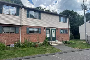 39 Horton Hill Rd, Naugatuck, CT 06770 - Photo 2