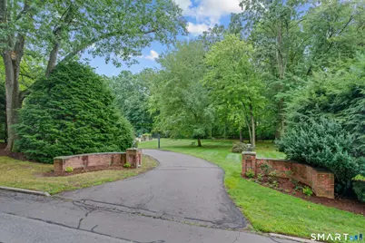 132 Roslyn Drive, New Britain, CT 06052 - Photo 36