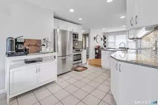 25 Pootatuck Path, Stratford, CT 06614 - Photo 12