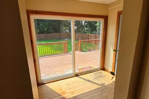 85 Robertson Ave, Killingly, CT 06239 - Photo 18