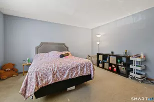 71 Bentwood Dr, Waterbury, CT 06705 - Photo 18
