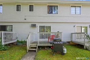71 Bentwood Dr, Waterbury, CT 06705 - Photo 28