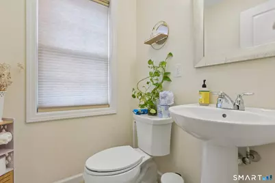 34 Lexington Gardens #34, North Haven, CT 06473 - Photo 10