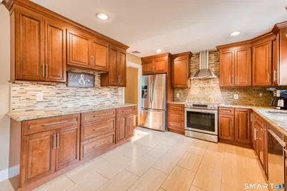16 Brockett Farm Road, North Haven, CT 06473 - Photo 20