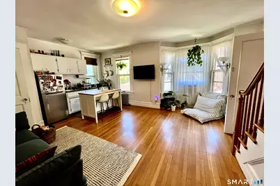 738 Whitney Avenue #5, New Haven, CT 06511 - Photo 2