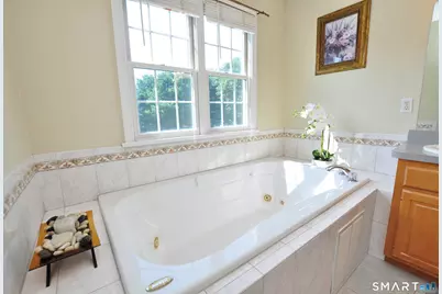 87 Gilbert Lane, South Windsor, CT 06074 - Photo 30