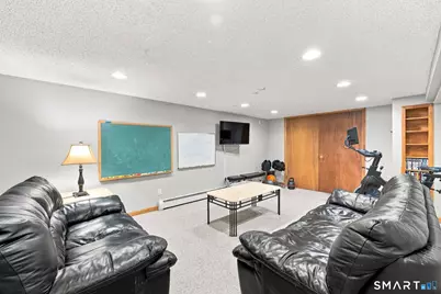 109 Boylston Street, Newington, CT 06111 - Photo 32