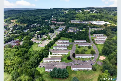 1081 New Haven Road #9D, Naugatuck, CT 06770 - Photo 10