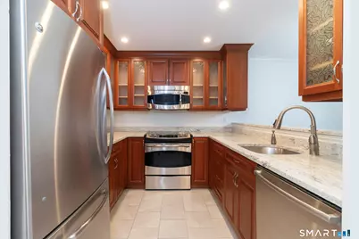 49 Rose Street #307, Branford, CT 06405 - Photo 6