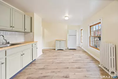 226 Meadow Street #2nd Floor, Naugatuck, CT 06770 - Photo 18