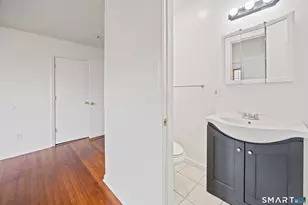 226 Meadow St, Naugatuck, CT 06770 - Photo 14