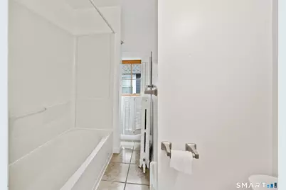 226 Meadow Street #2nd Floor, Naugatuck, CT 06770 - Photo 16
