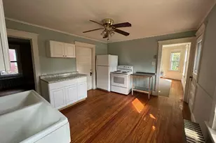 24 Donahue St, Torrington, CT 06790 - Photo 2