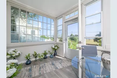 33 Seaview Avenue #1B, Norwalk, CT 06855 - Photo 2