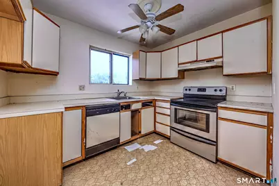 10 Hawthorne Avenue #12, Derby, CT 06418 - Photo 16