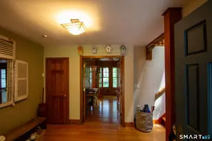 4 Chimney Point Rd, New Milford, CT 06776 - Photo 4