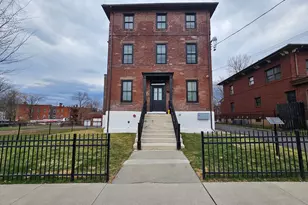 94-96 Edwards St, Hartford, CT 06120 - Photo 1
