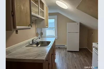 192 Liberty Street #3, Middletown, CT 06457 - Photo 2
